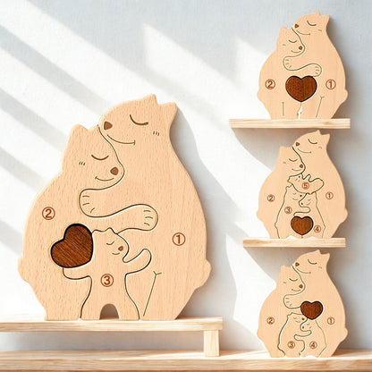 抱き合う熊の名入れ木製パズル。出産祝い、結婚記念日、誕生日の贈り物にぴったりです。